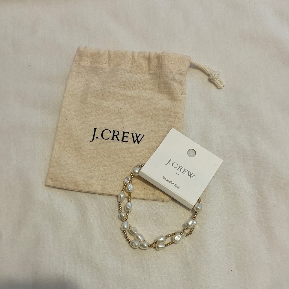 J. Crew Gold and Pearl Beaded Bracelet